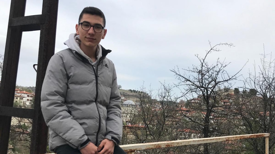 Okul Birincisi Öğrencimiz...